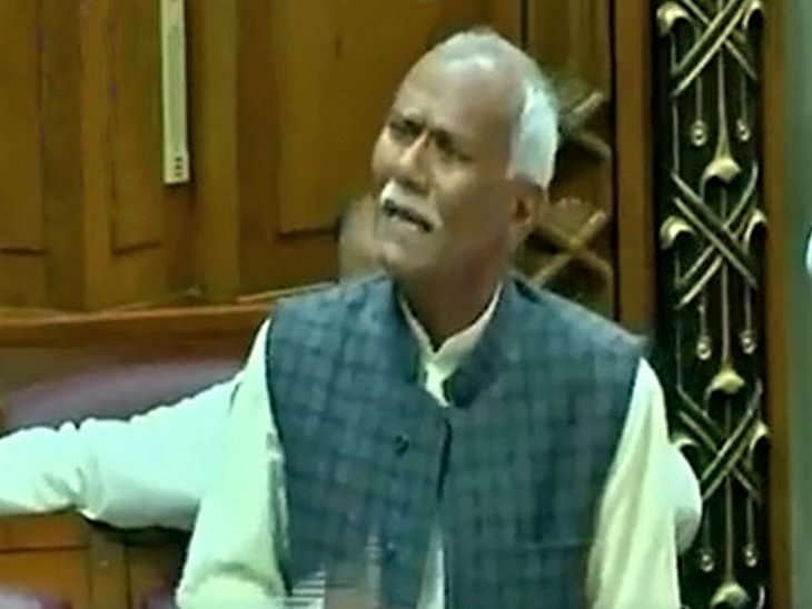 یو پی رکن اسمبلی کا 10 لاکھ روپیہ ہوا چوری تو اسمبلی میں چھلک پڑے آنسو