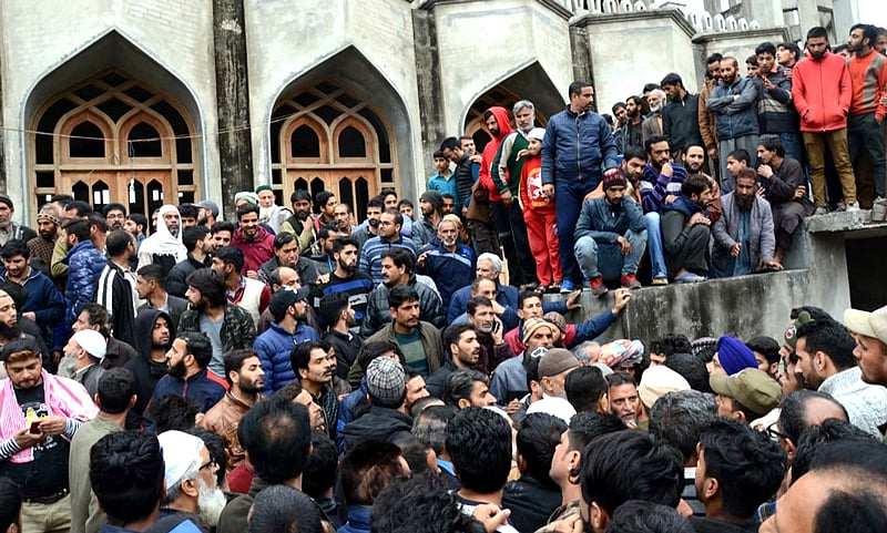 ہزاروں خوفزدہ کشمیریوں نے راتوں رات جموں کو کہہ دیا الوداع! 