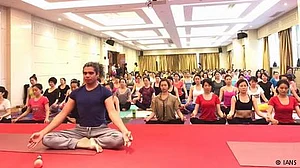 یوگا سے انسانی جسم میں شعور و آگہی کا فروغ ممکن
