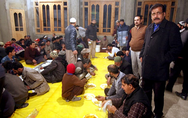 جموں میں حملوں کے بعد کشمیری مسلمانوں کو محفوظ مقامات پر پناہ لینی پڑی
