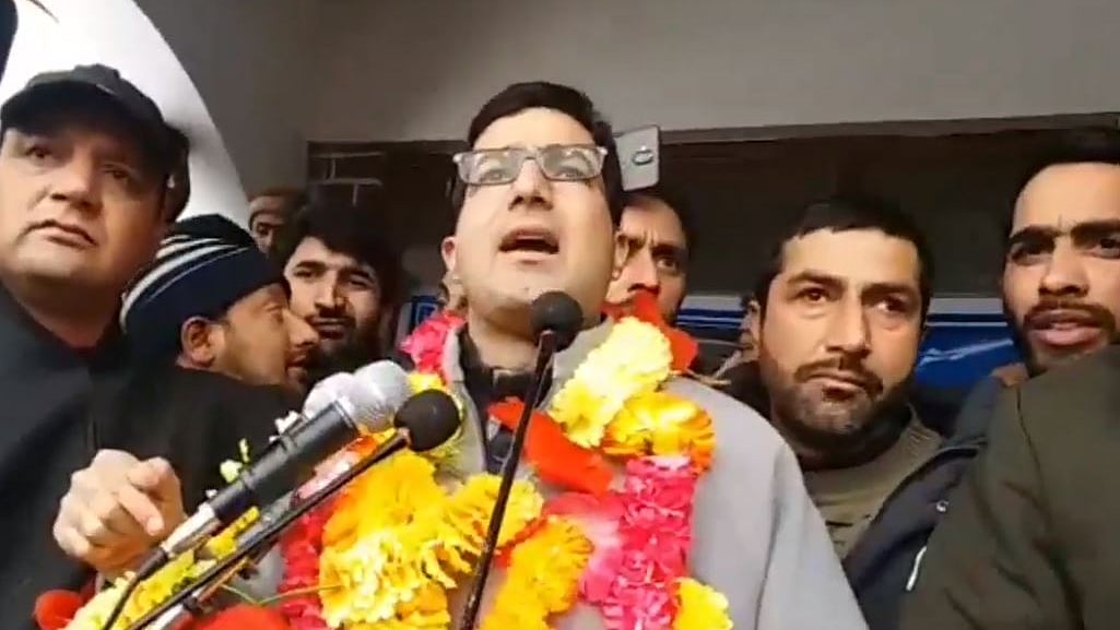 تصویر سوشل میڈیا