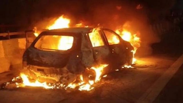 دہلی میں دل دہلا دینے والا حادثہ، 2 بیٹیوں کے ساتھ زندہ جلی ماں