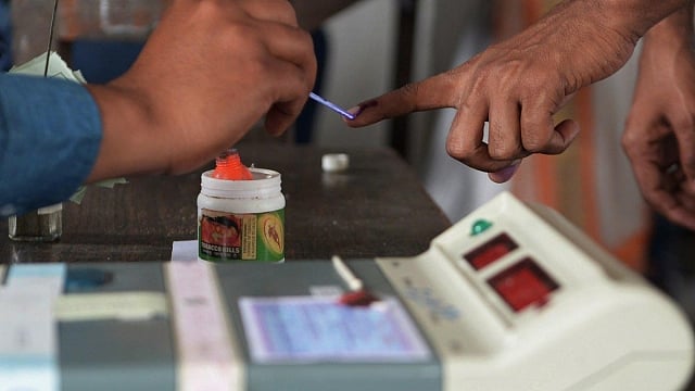 لوک سبھا انتخابات: ہندی بیلٹ کی کس سِیٹ پر کب ہوگی ووٹنگ، دیکھیں پوری تفصیل