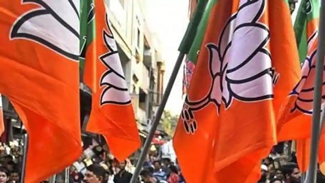 بی جے پی کے ’راشٹرواد‘ کی کھلی قلعی، یوگی کے وزیر نے بتایا ’انتخابی داؤ‘