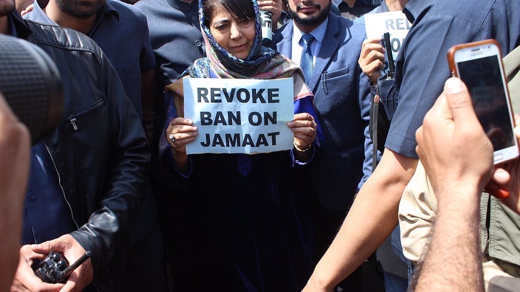 تصویر سوشل میڈیا