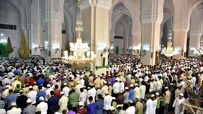 تصویر سوشل میڈیا