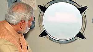 چھتیس گڑھ کے وزیر اعلیٰ نے پی ایم مودی کو بھیجا آئینہ اور لکھا دلچسپ خط
