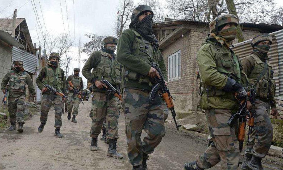 کشمیر: کولگام میں تصادم، حزب المجاہدین سے وابستہ ایک ملی ٹینٹ ہلاک