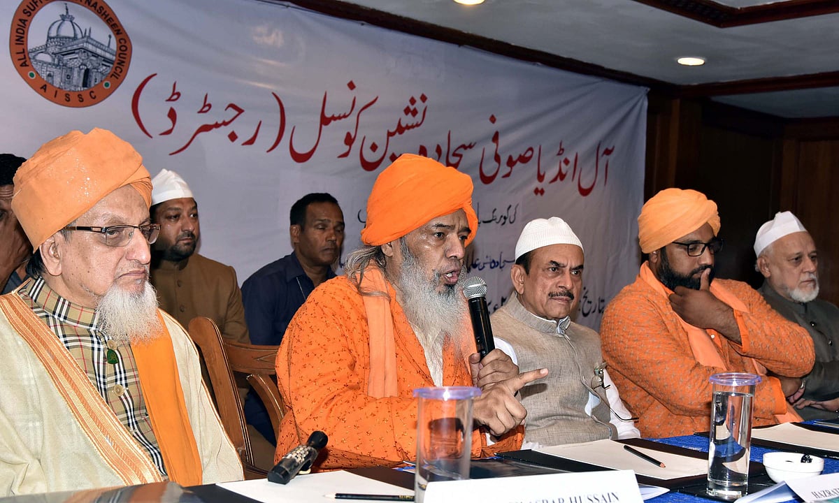اہل خانقاہ اپنی قدر و منزلت کو پہچانیں، صوفی سجادہ نشین کونسل کا حیدرآباد میں اجلاس 