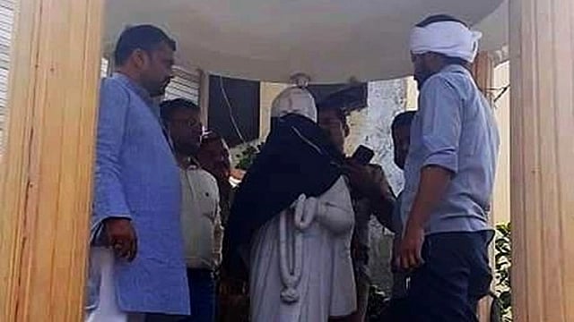 تصویر سوشل میڈیا