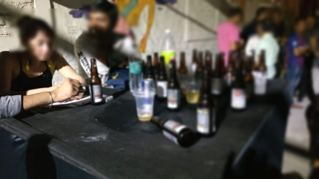 دہلی: فارم ہاؤس پر ریو پارٹی! 16 لڑکے-لڑکیاں عیاشی کرتے گرفتار