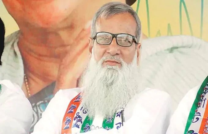 مسلم رہنما کو پارٹی میں شامل کرنے پر بنگال بی جے پی میں بغاوت