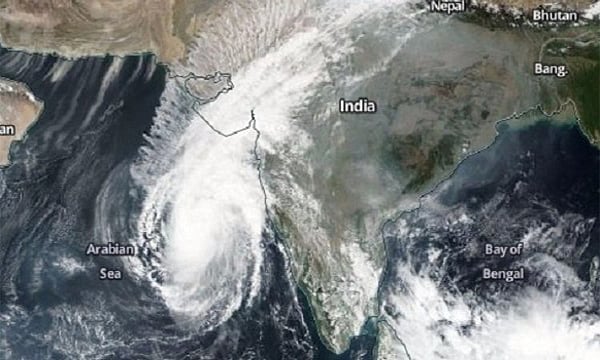 طوفان ’وایو‘ کے 24 گھنٹوں کے دوران خوفناک شکل اختیار کرنے کا خدشہ