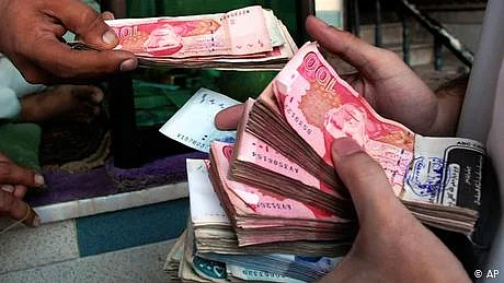 بجٹ پیش، سیاسی جماعتوں کی طرف سے احتجاج کا عندیہ