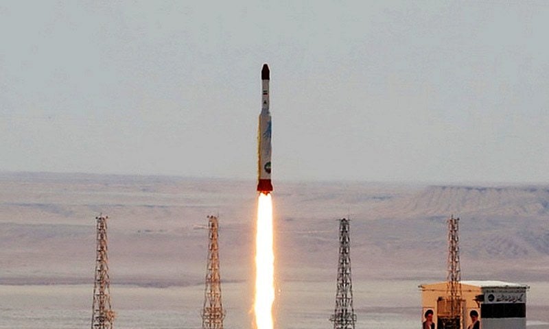 ایران نے 1000 کلو میٹر تک مار کرنے والے بیلسٹک میزائل کا تجربہ کیا: ذرائع