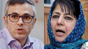 تین طلاق بل کی منظوری پر عمر اور محبوبہ کے درمیان نوک جھونک