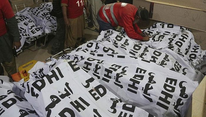 پاکستان:  ملتان میں گھریلو رنجش کی بنا پر 9 افراد کا زندہ جلا کر بہیمانہ قتل