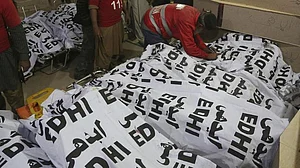 پاکستان: ملتان میں گھریلو رنجش کی بنا پر 9 افراد کا زندہ جلا کر بہیمانہ قتل