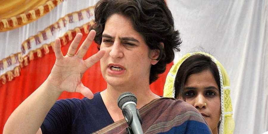 پرینکا گاندھی نے ’کرناٹک معاملہ‘ پر بی جے پی کو بنایا تنقید کا نشانہ