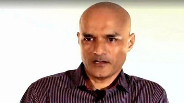 کلبھوشن جادھو کو اختیارات فراہم کرنے والے پاکستانی بل میں کئی خامیاں: ہندوستان