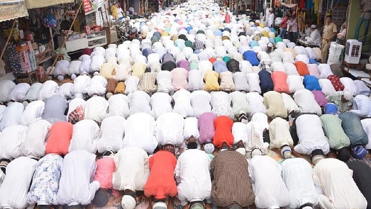 تصویر سوشل میڈیا