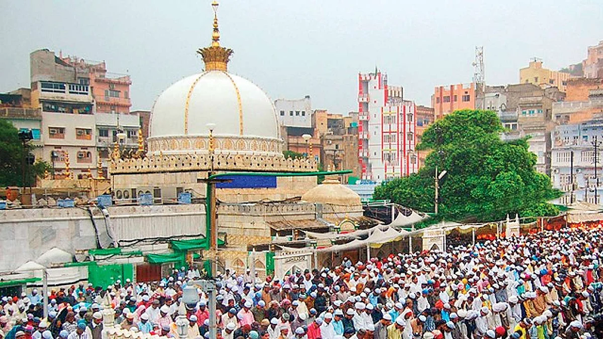 تصویر سوشل میڈیا