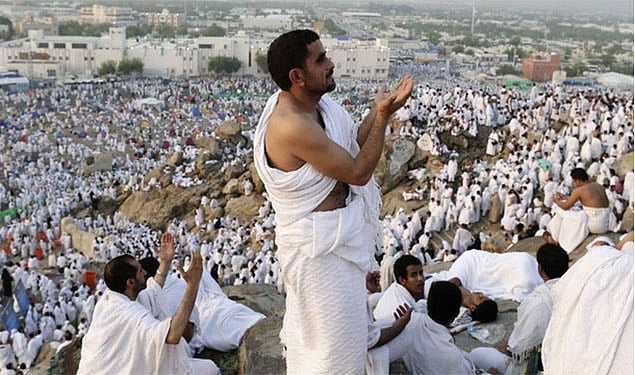 ’حجاج  امن عالم اور بے قصوروں کی رہائی کے لئے خصوصی دعائیں کریں‘