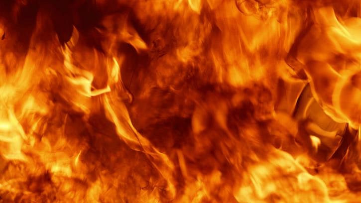 ’جے شری رام‘  کا نعرہ لگانے سے انکار کرنے پر نابالغ کو زندہ جلایا 
