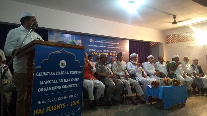 کرناٹک کے 423 عازمین حج  حیدرآباد سے مدینہ  کے لئے روانہ