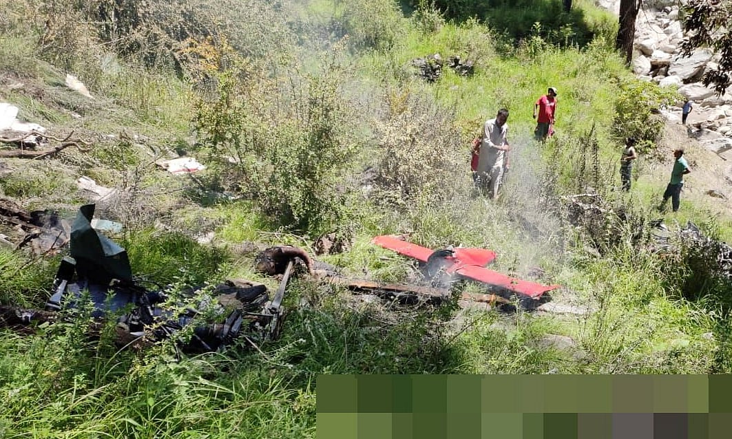 آفت زدہ اتراکھنڈ میں راحت کا سامان لے جا رہا ہیلی کاپٹر کریش، 3 افراد ہلاک 