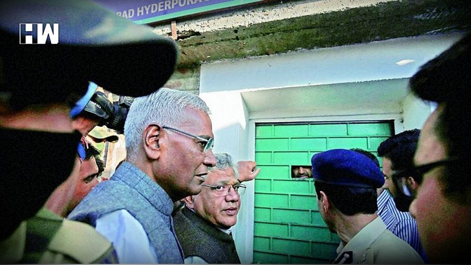 یچوری اور راجہ سرینگر ایئر پورٹ پر حراست میں لئے گئے