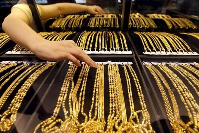سونے کی قیمت پہلی مرتبہ 40 ہزار روپے فی تولہ سے پار!