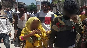 ہریانہ: دلت نوجوان کو محبت کرنے کی ملی سزا، منھ پر سیاہی اور جوتوں کی مالا پہنا کر گھمایا گیا گاؤں