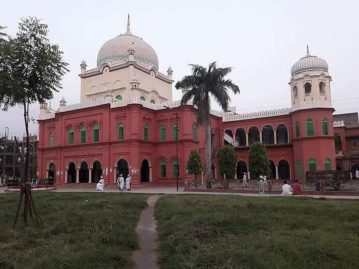 دارالعلوم دیوبند نے مدرسہ طلباء کے ’سی اے بی‘ مخالف مظاہرے کی مذمت کی  