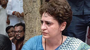 پرینکا گاندھی نے ایک بار پھر ملک کی بدحال معیشت پر مودی حکومت کو بنایا تنقید کا نشانہ