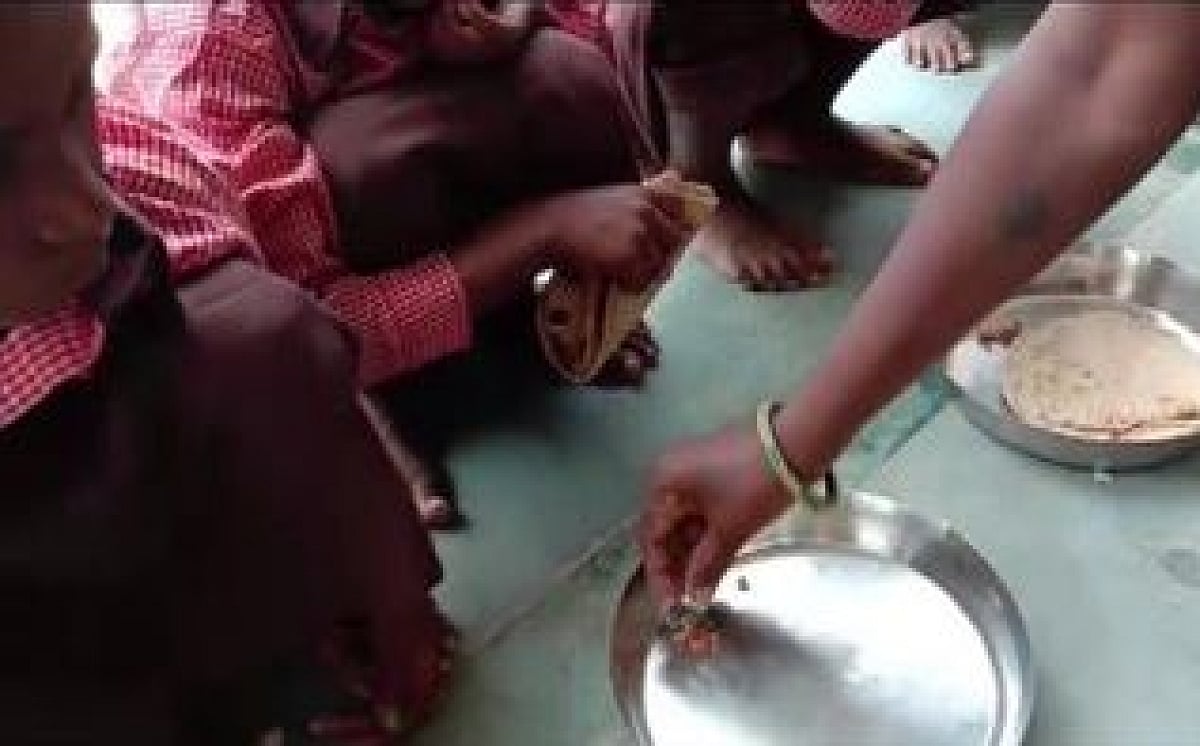 یوگی حکومت میں ’سچ‘ کا ساتھ دینے والے صحافی پر کیس دَرج
