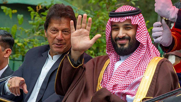تصویر سوشل میڈیا