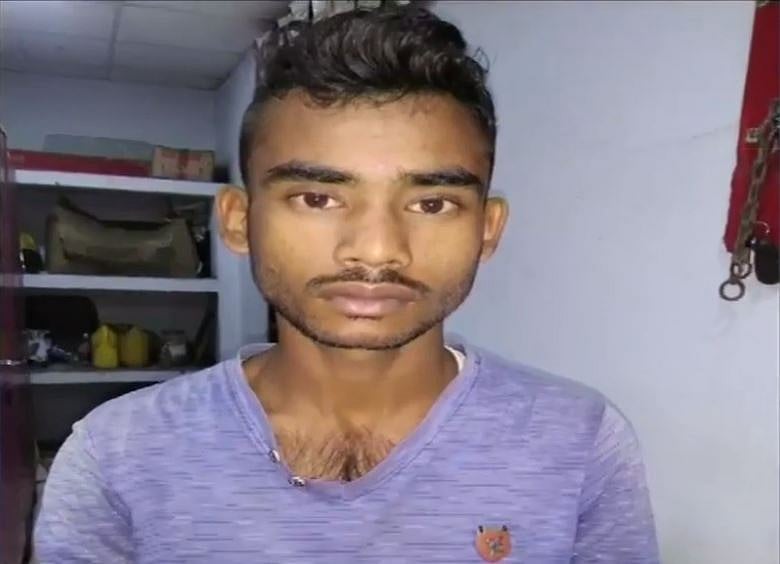 اڈیشہ: طالب علم نے موبائل فون کے لئے اپنے ٹیچر کا کیا قتل
