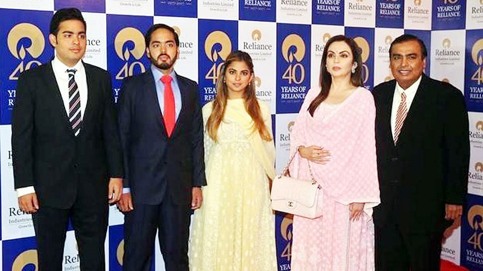 مشکل میں امبانی خاندان، بلیک منی ایکٹ کے تحت نوٹس جاری
