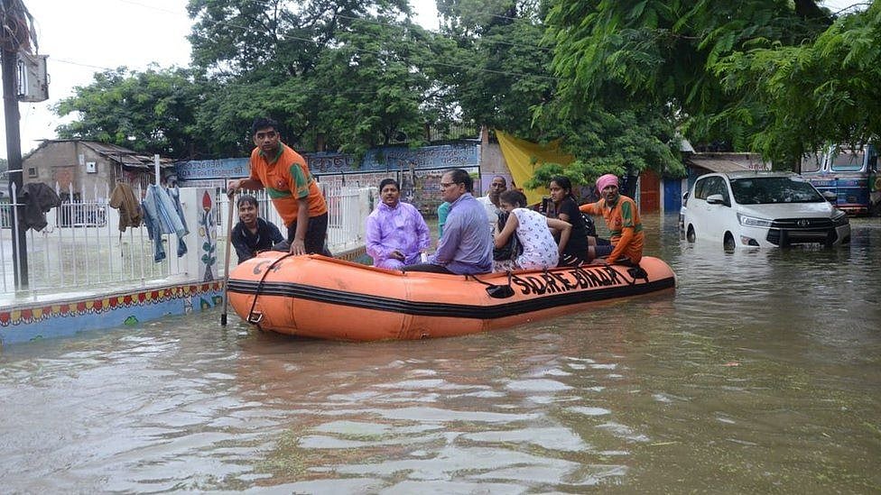 بہار میں سیلاب نے مچائی تباہی، 23 لوگوں کی موت