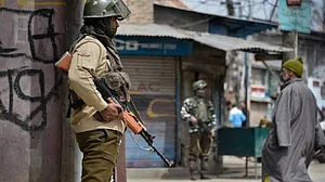 کشمیر: شوپیاں میں راجستھانی ٹرک ڈرائیور کے قتل کی تحقیقات شروع