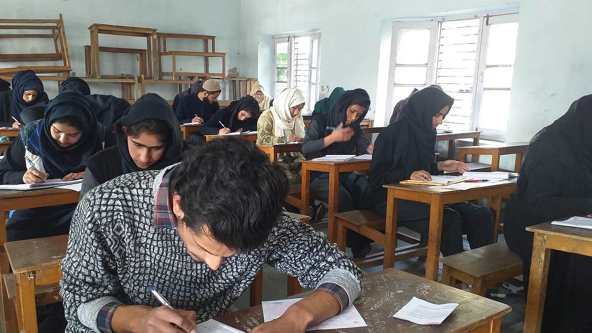 <div class="paragraphs"><p>علامتی تصویر، یو این آئی</p></div>