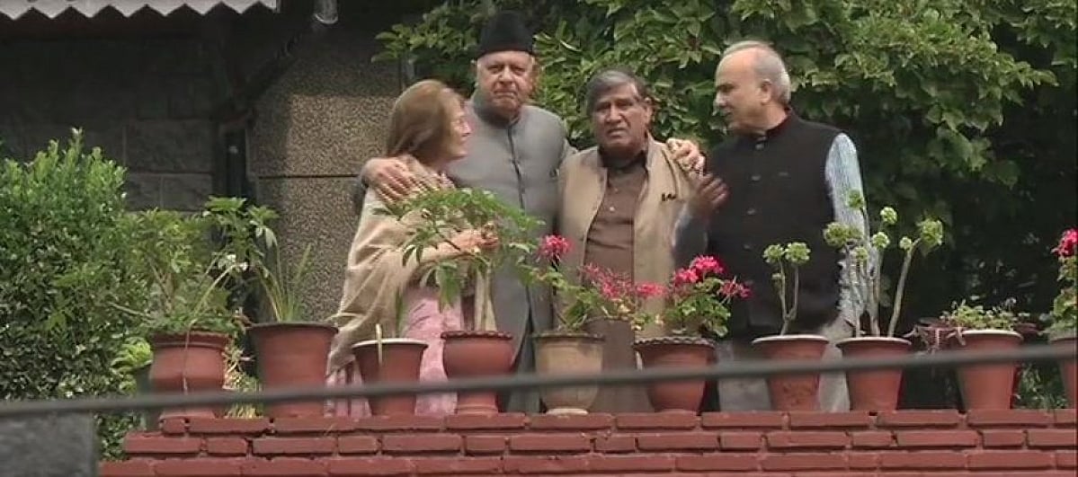 پی ڈی پی کا وفد محبوبہ سے آج نہیں ملے گا، نیشنل کانفرنس بلدیاتی انتخابات میں حصہ نہیں لے گی