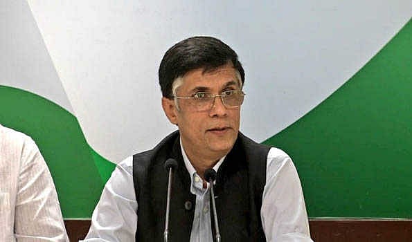 ’حکومت مندی سے نمٹنے کے بجائے فائدہ میں چل رہی کمپنیوں کو فروخت کرنے پَر آمادہ‘