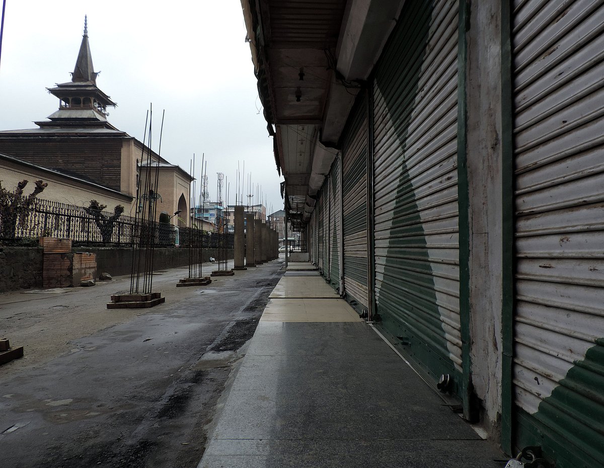 کشمیر میں اضطرابی صورتحال کا 111 واں دن، صورتحال جوں کی توں