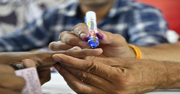 جھارکھنڈ میں سخت حفاظتی انتظامات کے درمیان 20 اسمبلی سیٹوں پر ووٹنگ جاری