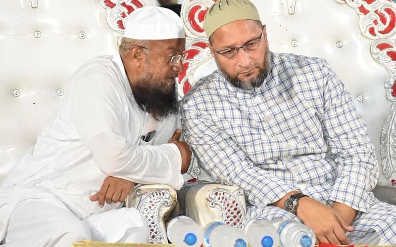 حلف برداری کی رسم کے دوران مسلم اراکین اسمبلی نے اللہ کے نام پر حلف اٹھایا