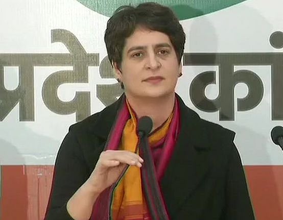 کورونا سے پریشان لکھنؤ باشندوں کے لیے پرینکا گاندھی نے بھیجے ایک لاکھ ماسک