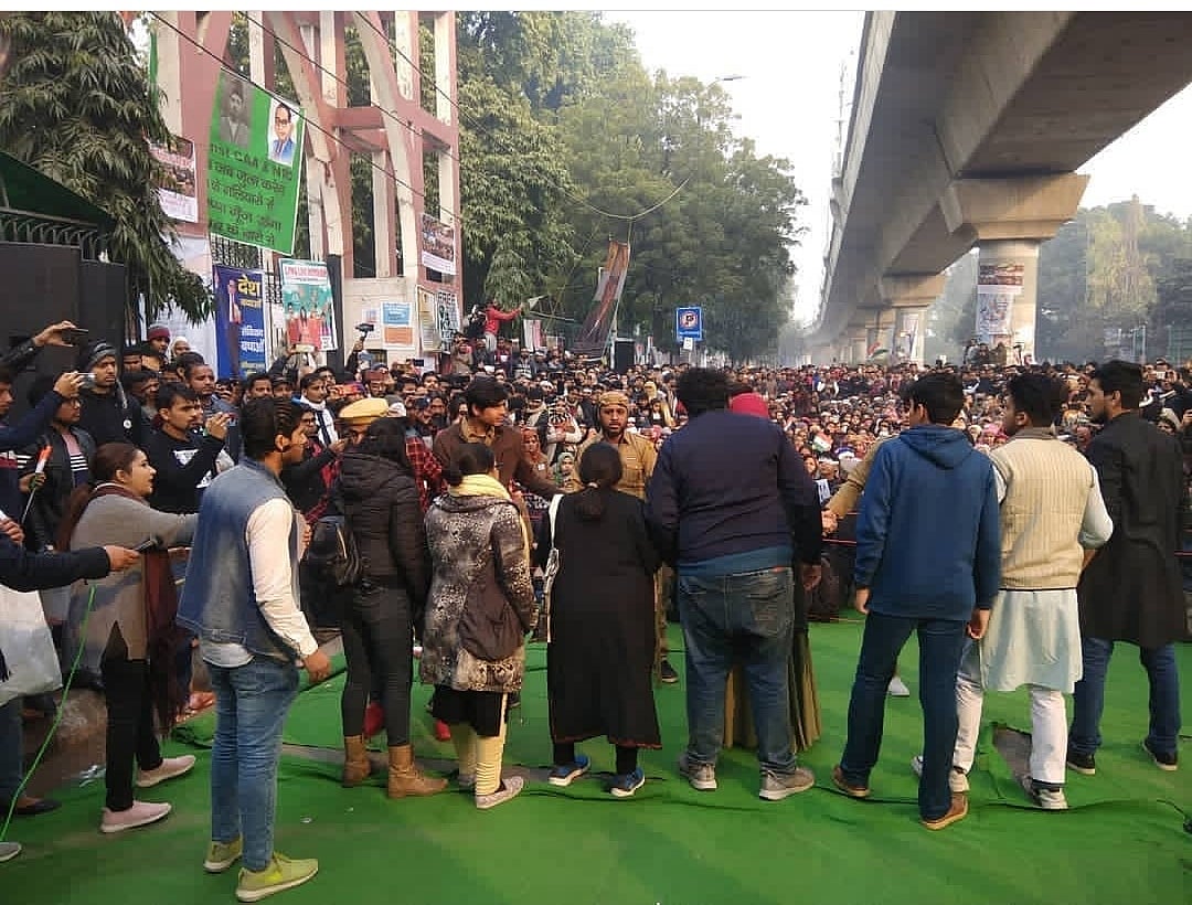 کورونا وائرس سے جنگ کے لیے جامعہ طلبا نے ’سی اے اے مخالف مظاہرہ‘ کیا ملتوی