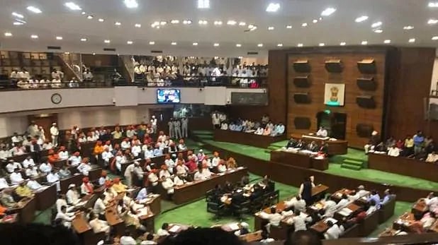 مہاراشٹر اسمبلی کے اسپکیر کا انتخاب:  مخلوط حکومت کو دوسرے امتحان کا سامنا